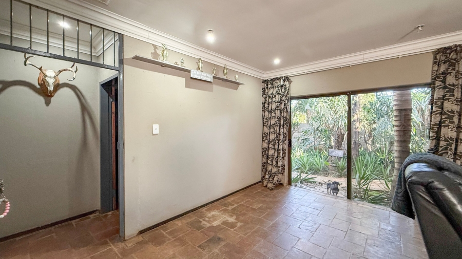 4 Bedroom Property for Sale in Melodie North West